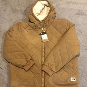 Men North Face Winter Jacket never worn